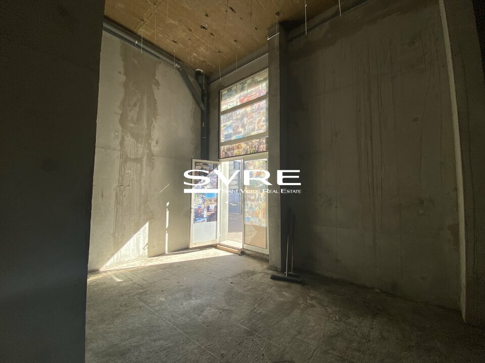 129154023_13_001854_3