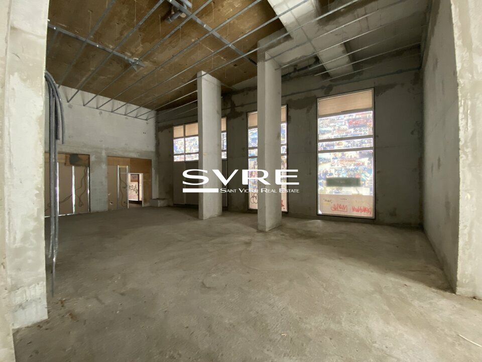 129159127_13_001854_4