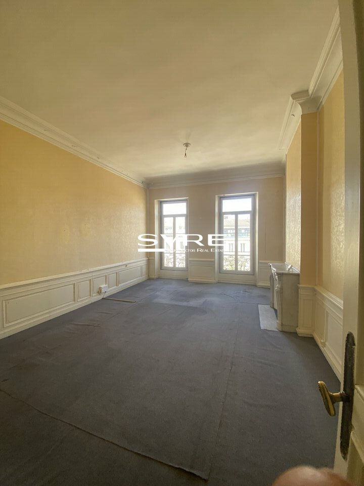 181374601_13_000203_3