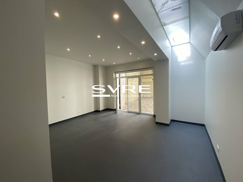 289187953_13_001811_8