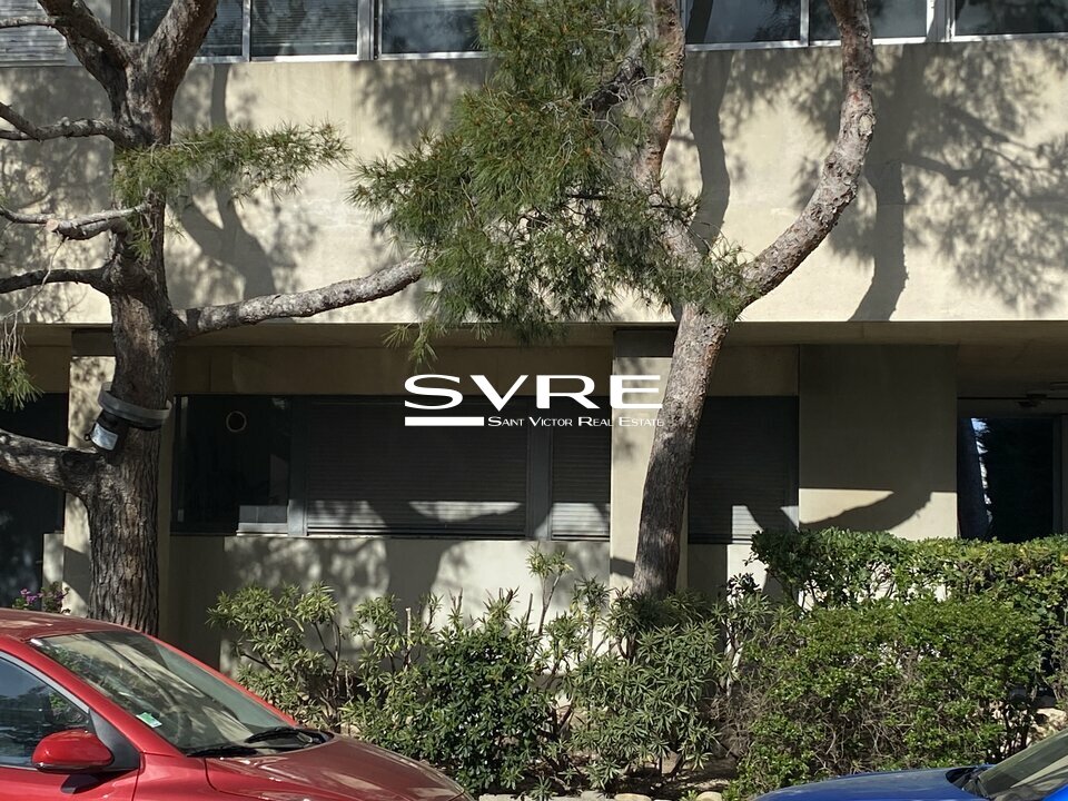 551211017_13_001808_1