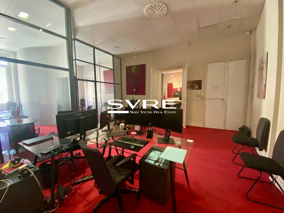 794954866_13_001826_7