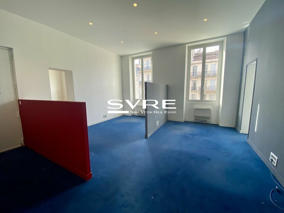 794966864_13_001826_9