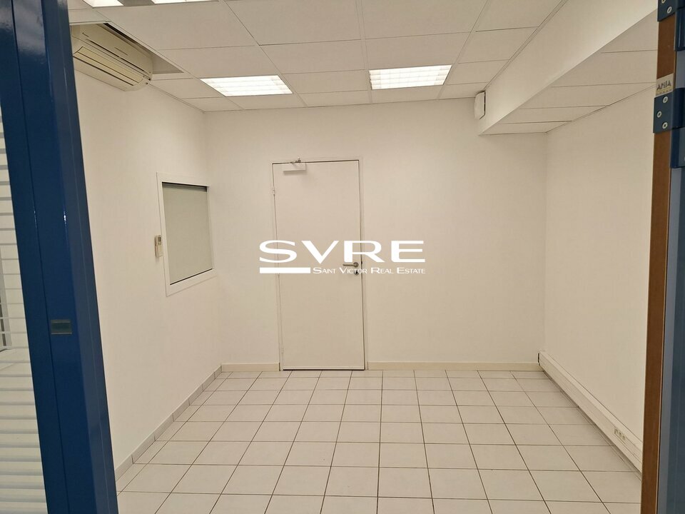 872207070_13_001635_3