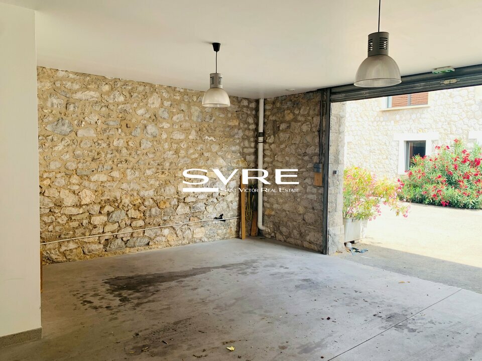 980037059_13_001828_3