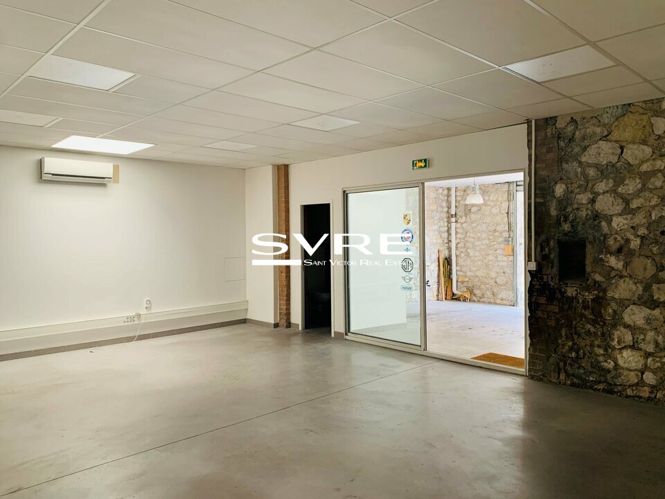 980051550_13_001828_6